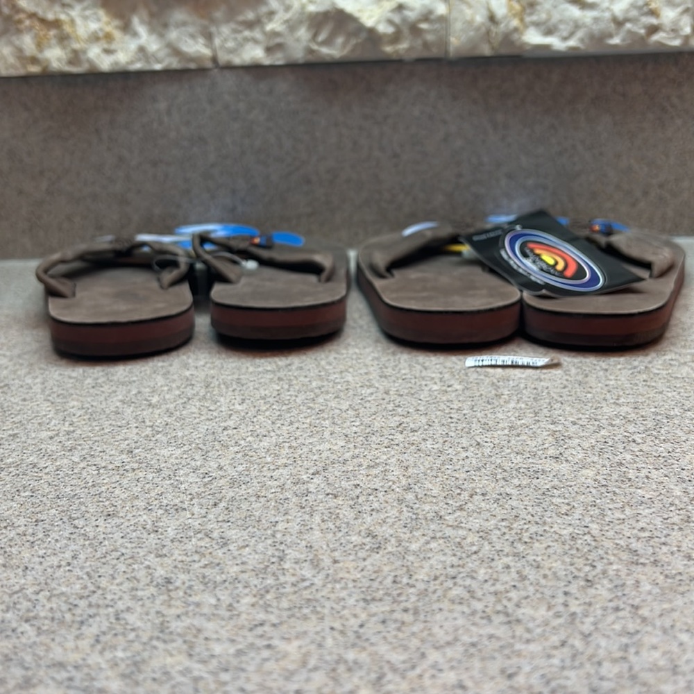 Premier Leather Expresso Brown Kids RAINBOW flip flops Brand New!! - Picture 9 of 9